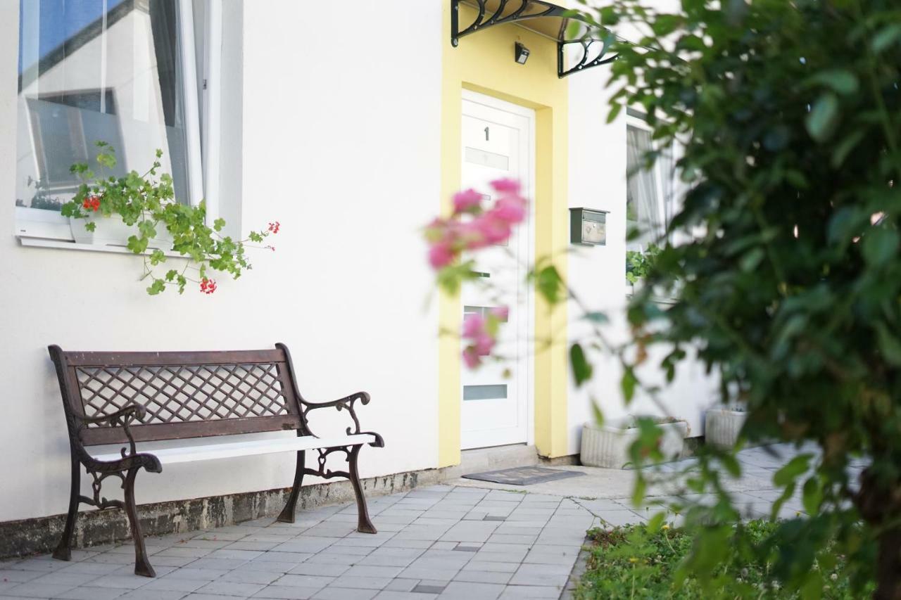 Apartmani Kod Marka โปเชกา ภายนอก รูปภาพ